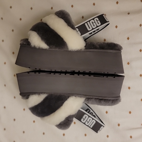 UGG platform slides - Picture 4 of 4